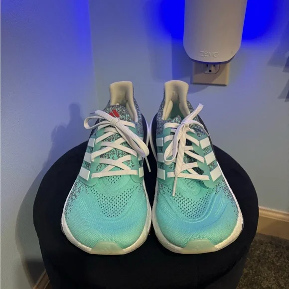 Adidas Ultraboost Light Running Shoes - Picture 6 of 6